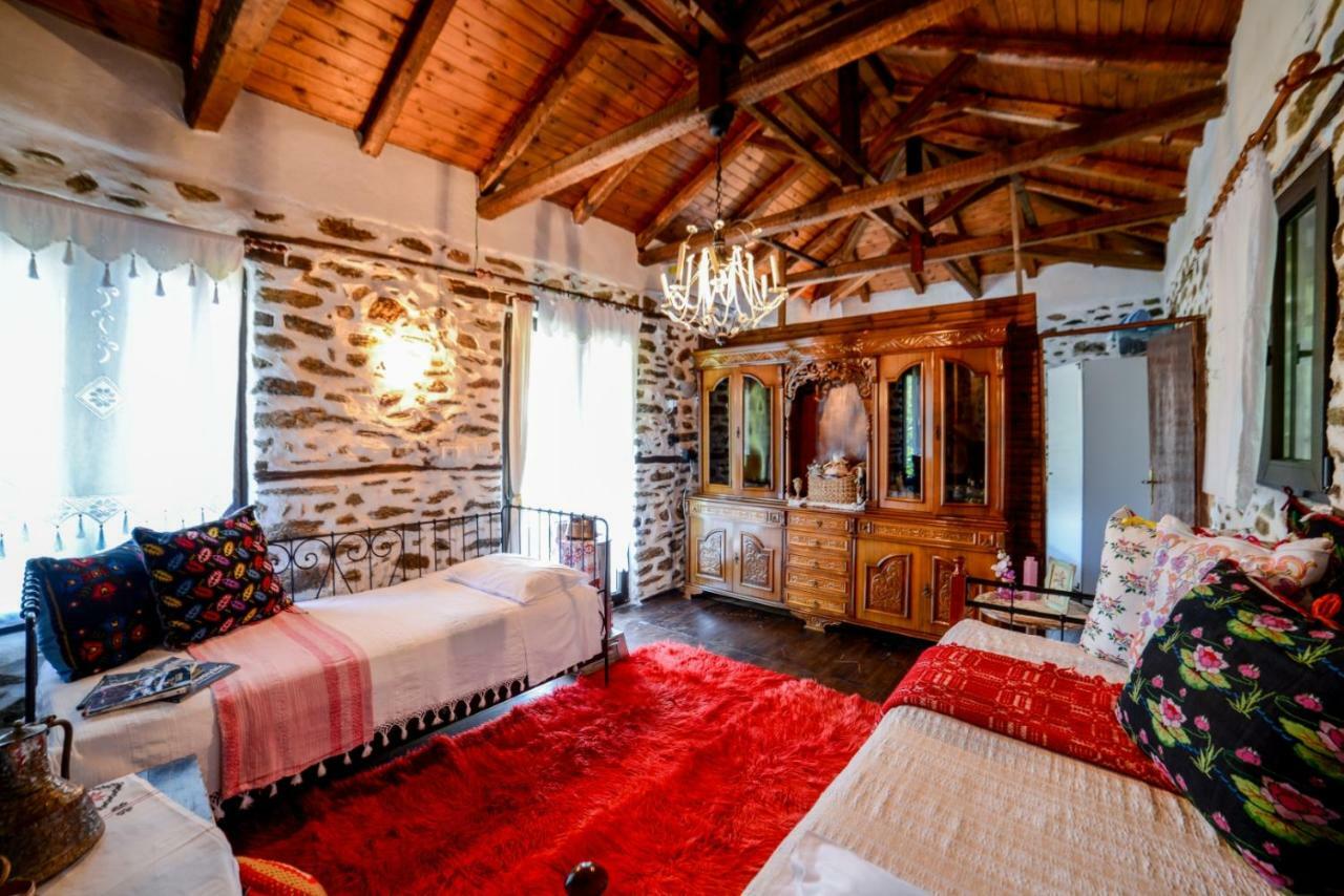 Villa Filoxenia- Drakia à Dhrákia Extérieur photo